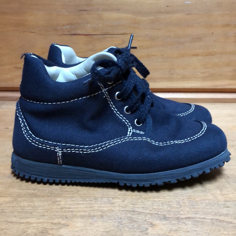 Hogan Italian Leather shoe 26 EU ( 9.5 ) Blue white